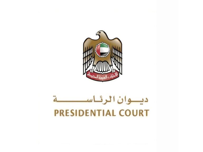 الإمارات تعلن الحداد 4 أيام وتنكيس الأعلام لوفاة الشيخ حمد بن خليفة آل ثاني